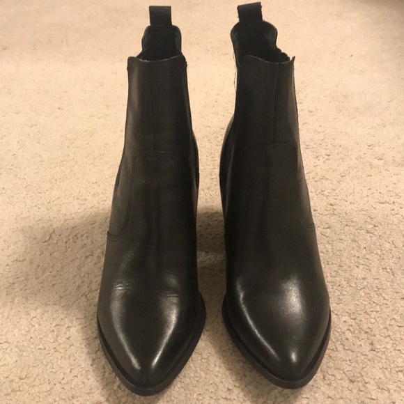 Steve Madden Black Booties - Picture 2 of 6